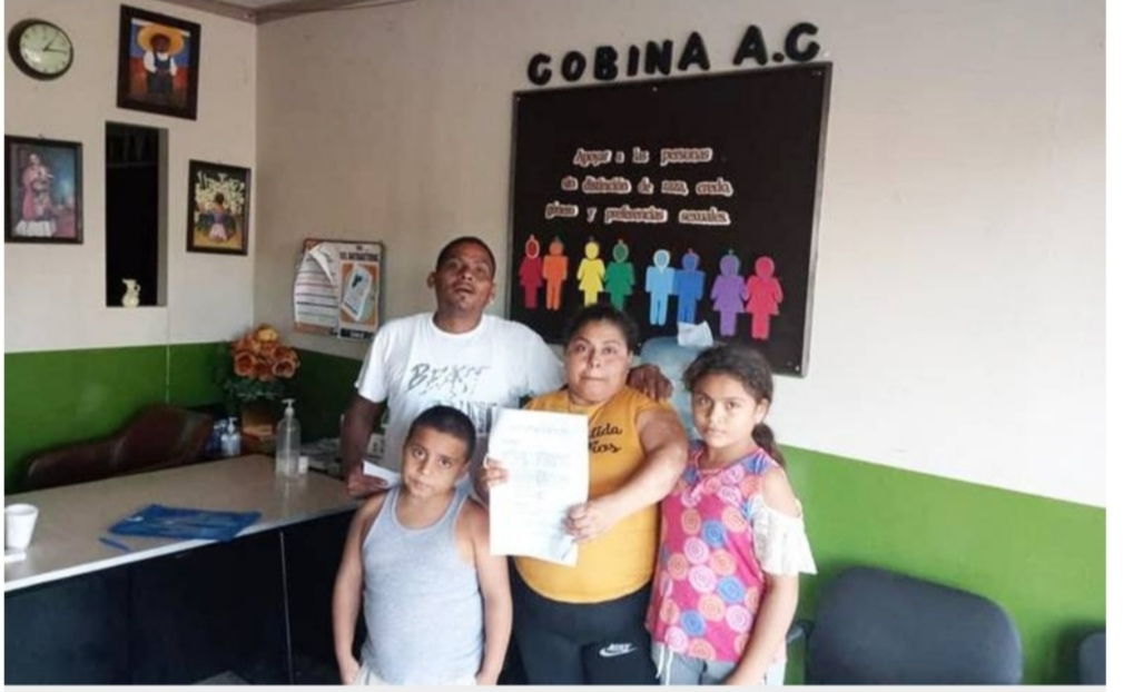 FAMILIA HONDUREÑA LLEGA A MEXICALI CON AMPAROS