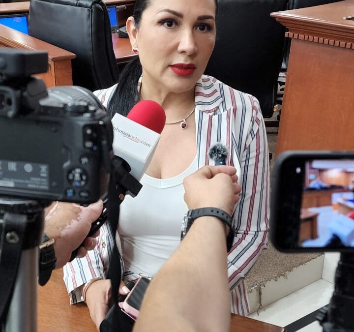 EXHORTA CONGRESO A AUTORIDADES PARA CUMPLIR CON DECRETO DE PROHIBICIÓN DE CALANDRIAS CON CABALLOS