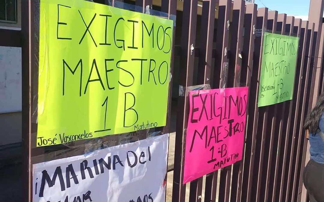 CIERRAN PADRES DE FAMILIA TÉCNICA 18