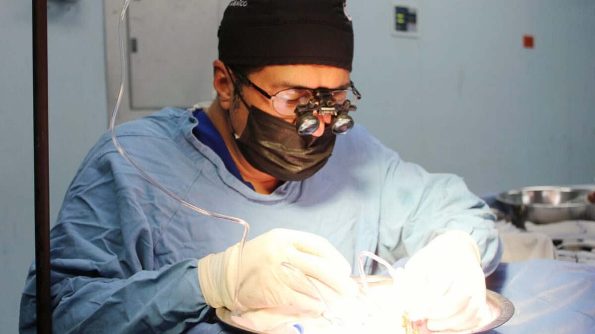 MADRE DONA RIÑON A SU HIJO; TRANSPLANTE EXITOSO EN HOSPITAL GENERAL DE MEXICALI