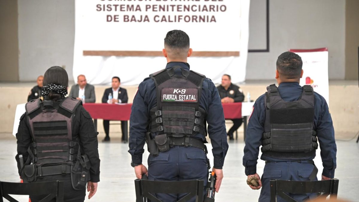 SE BENEFICIA A 53 POLICÍAS CON PLAN DE SEGURIDAD SOCIAL EN BAJA CALIFONIA