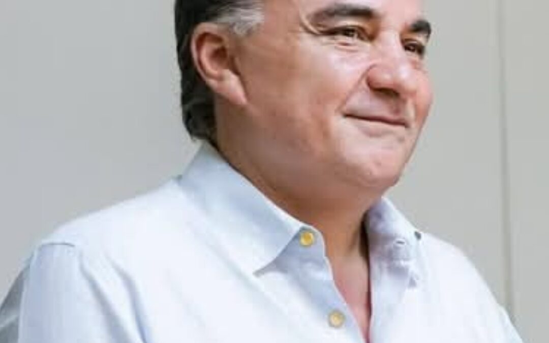 Ruiz Uribe recibió más de 11 millones del ex director de la desaladora de Kiko Vega; omitió reportarlo en su declaración patrimonial