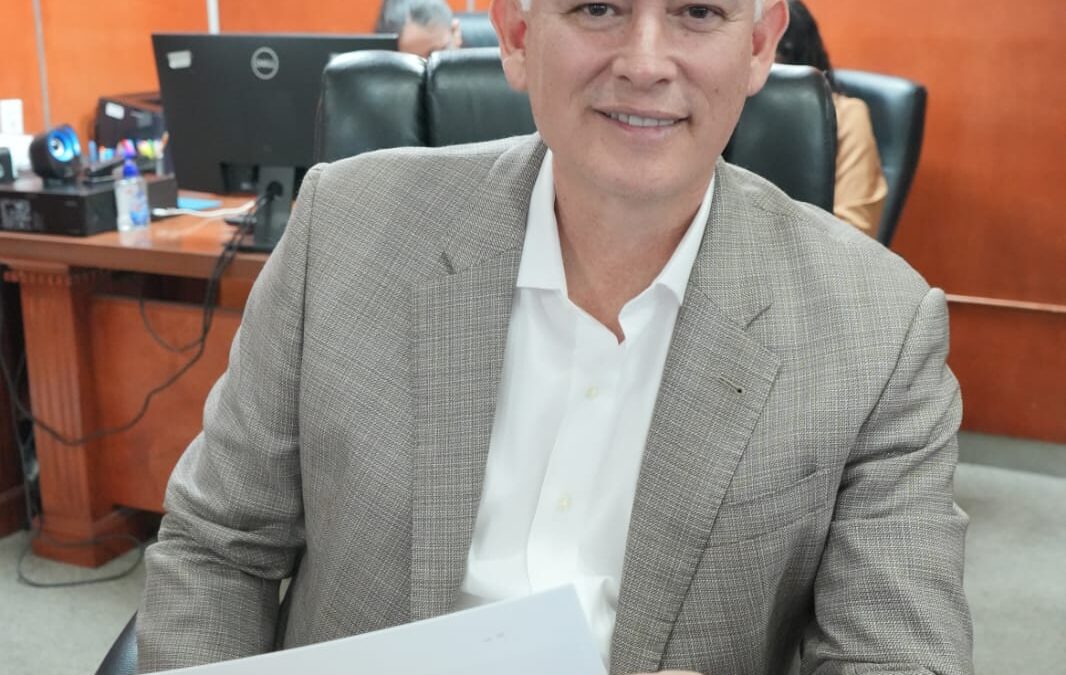 SINDICATOS TAMBIÉN DEBERÁN PREVENIR LA VIOLENCIA POLÍTICA DE GÉNERO